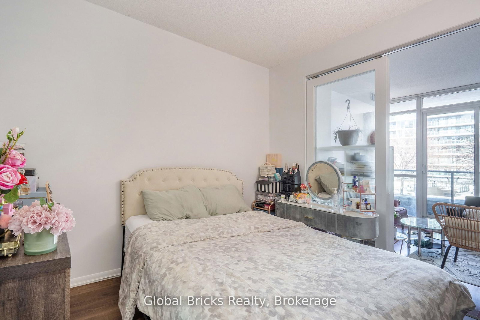 Condo for sale at #215-215 Fort York Boulevard, Toronto, Ontario, M5V 4A1 - Niagara - MLS: C12888146