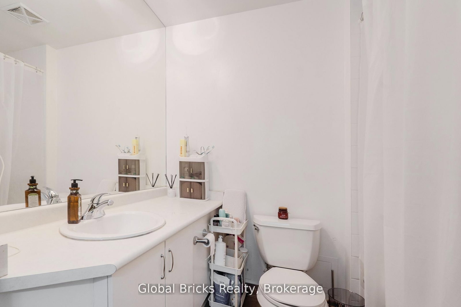 Condo for sale at #215-215 Fort York Boulevard, Toronto, Ontario, M5V 4A1 - Niagara - MLS: C12888146