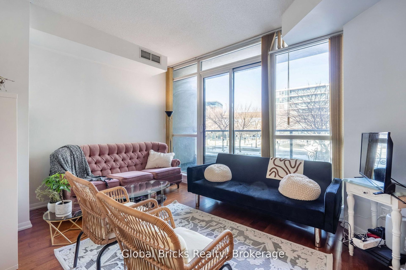 Condo for sale at #215-215 Fort York Boulevard, Toronto, Ontario, M5V 4A1 - Niagara - MLS: C12888146