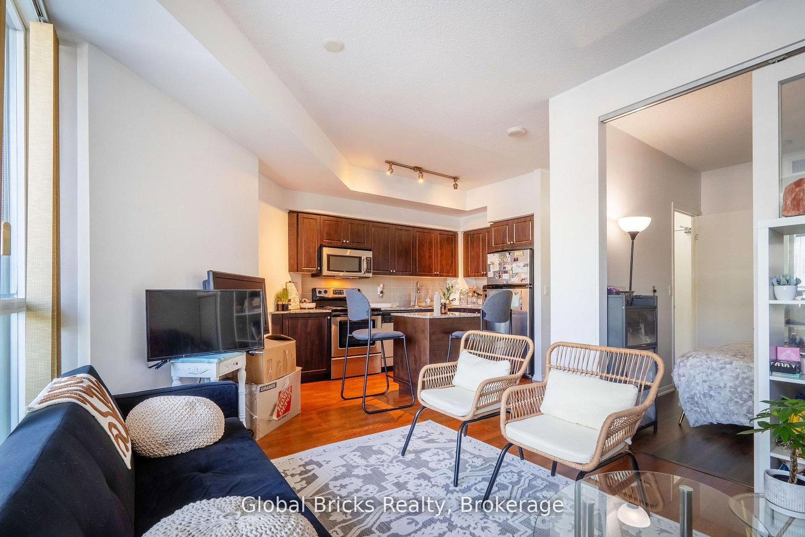 Condo for sale at #215-215 Fort York Boulevard, Toronto, Ontario, M5V 4A1 - Niagara - MLS: C12888146