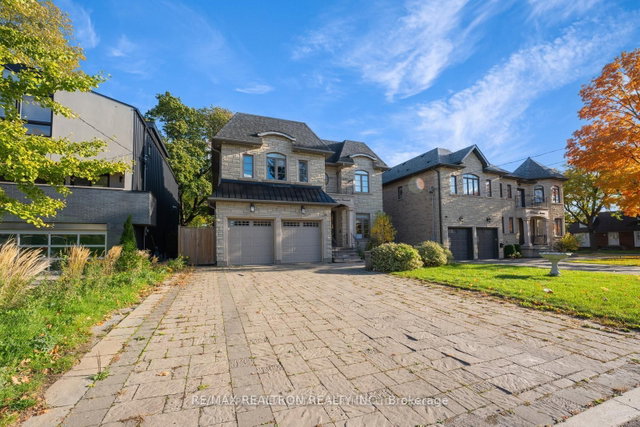 19 Irvington Crescent