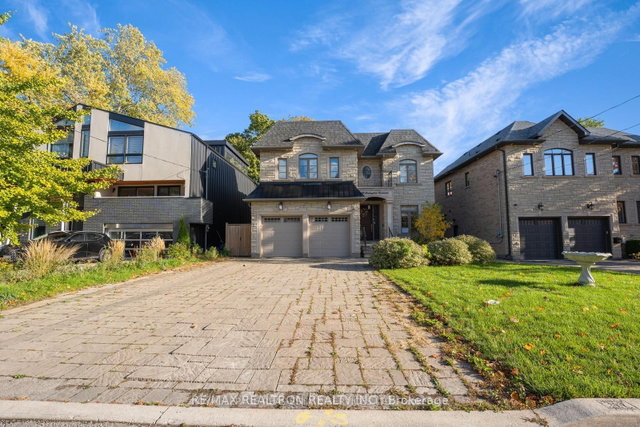 19 Irvington Crescent