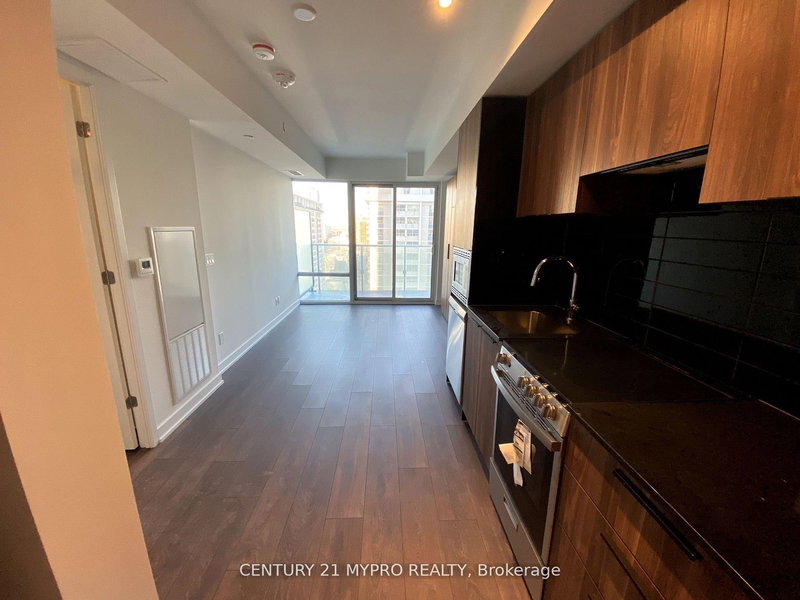 1106 - 501 Yonge St, Toronto, M4Y 1Y4 | Image 2