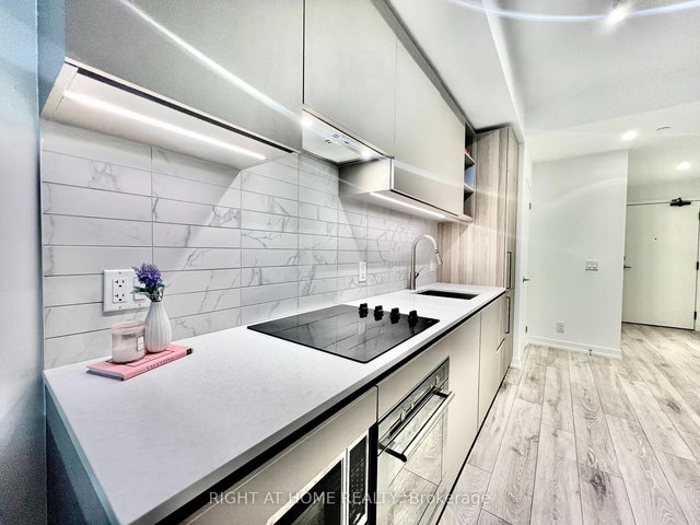 503 - 55 Mercer Street