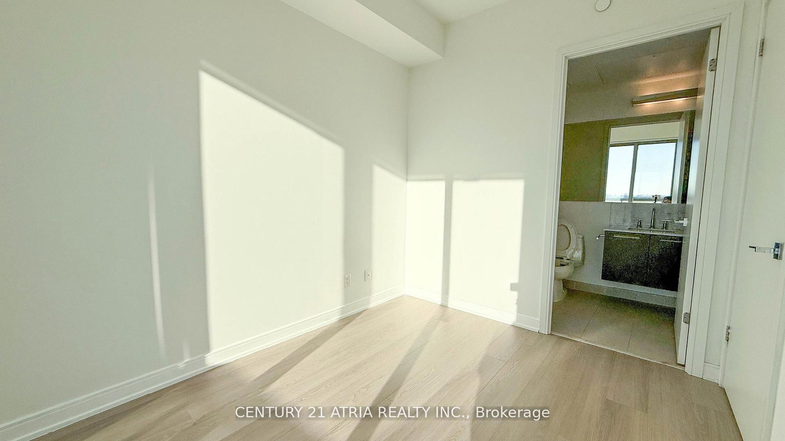 Condo for sale at 1805-57 St. Joseph Street, Toronto, Ontario, M5S 0C5 - Bay Street Corridor - MLS: C12890306