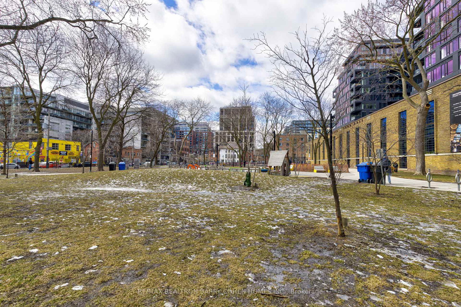 Condo for sale at 904-39 Brant Street, Toronto, Ontario, M5V 0M8 - Waterfront Communities C1 - MLS: C12891188