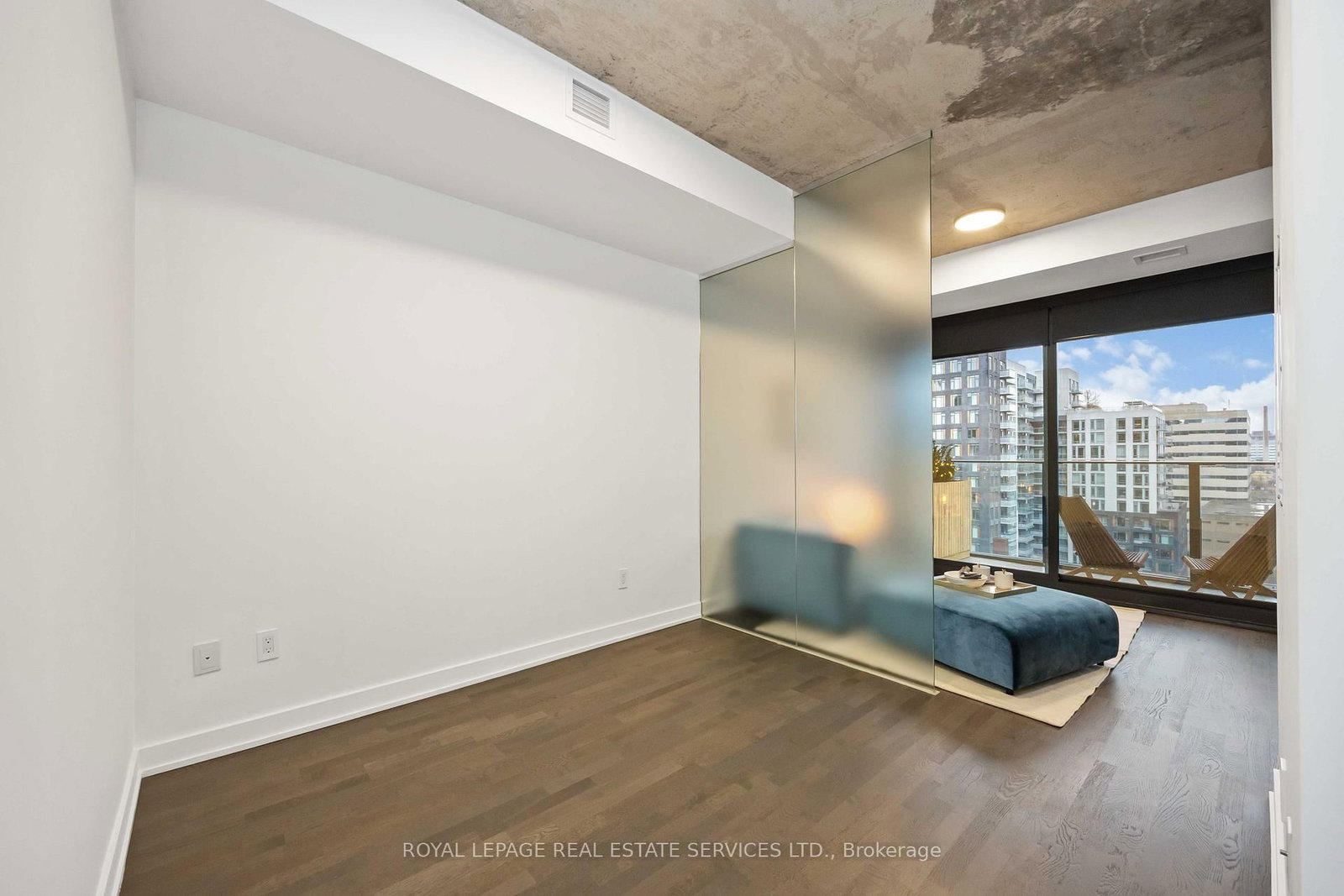 Condo for sale at 1128-629 King Street, Toronto, Ontario, M5V 0G9 - Waterfront Communities C1 - MLS: C12891256