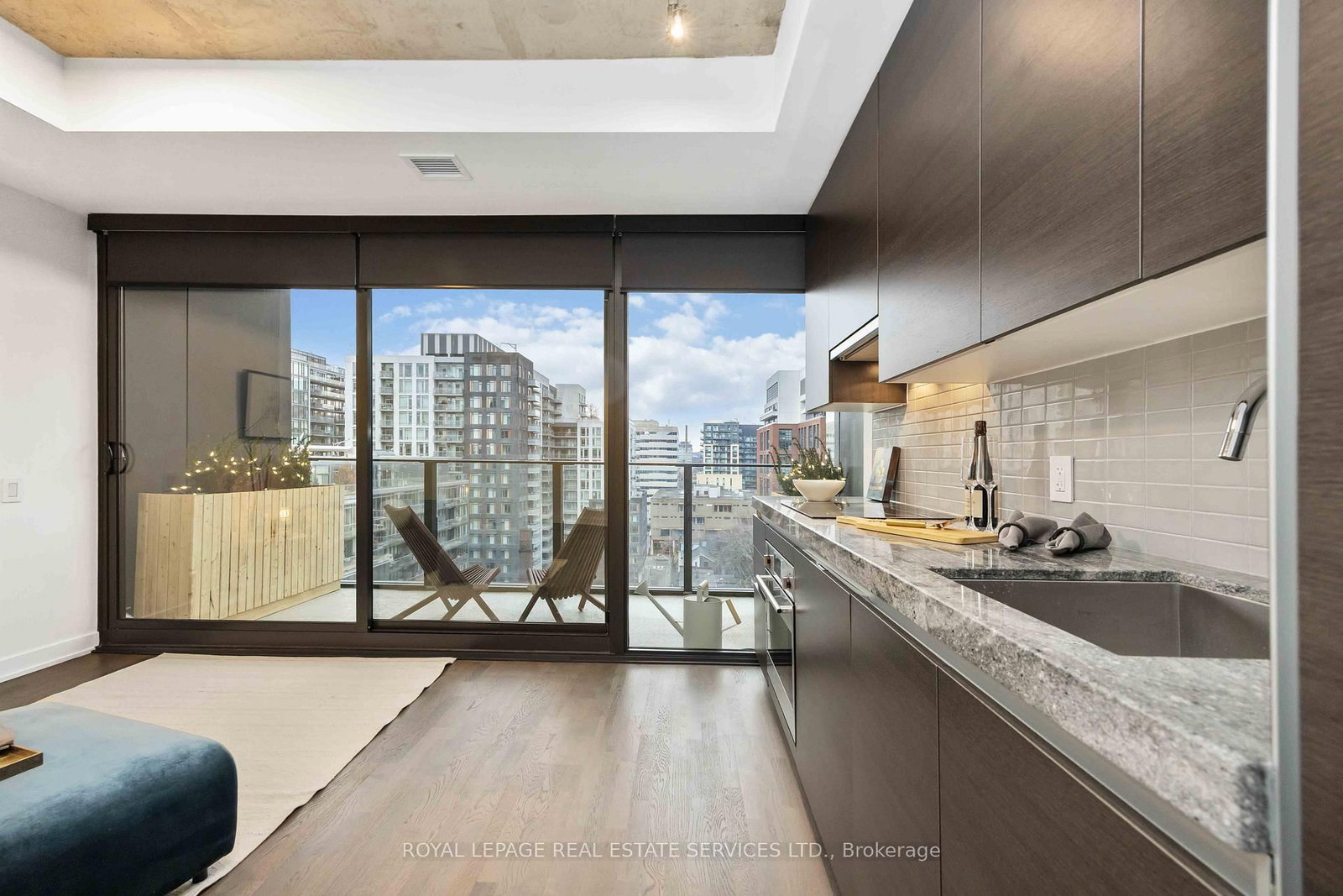 Condo for sale at 1128-629 King Street, Toronto, Ontario, M5V 0G9 - Waterfront Communities C1 - MLS: C12891256