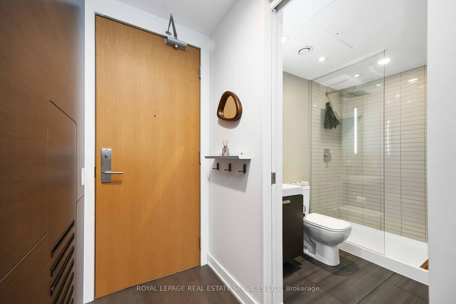 Condo for sale at 1128-629 King Street, Toronto, Ontario, M5V 0G9 - Waterfront Communities C1 - MLS: C12891256