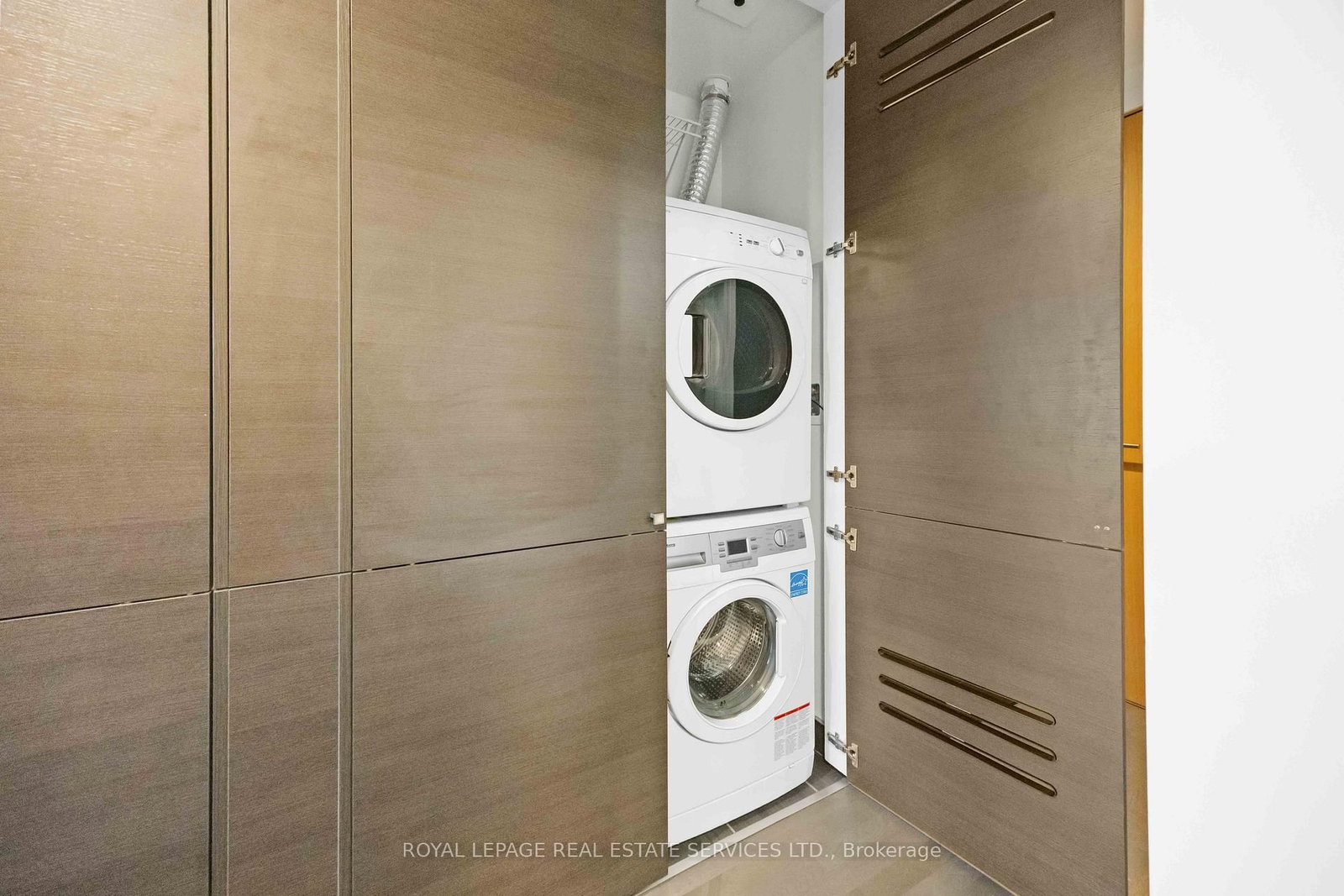 Condo for sale at 1128-629 King Street, Toronto, Ontario, M5V 0G9 - Waterfront Communities C1 - MLS: C12891256