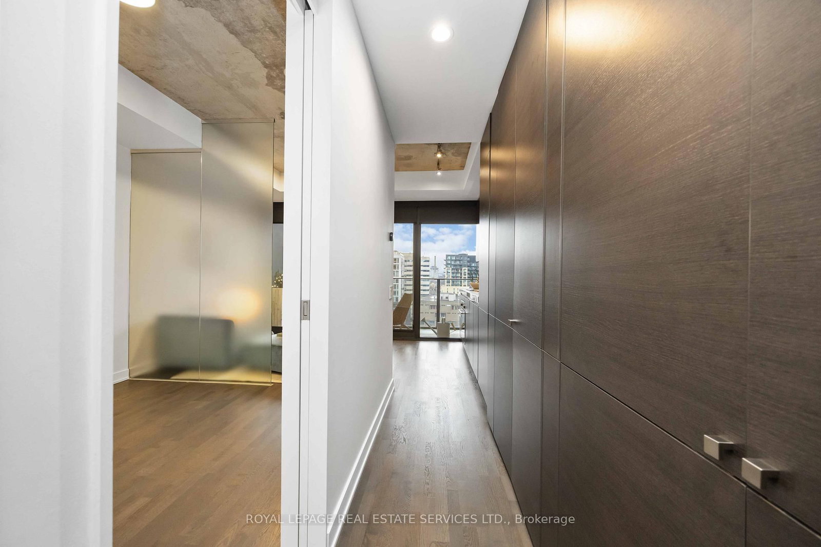 Condo for sale at 1128-629 King Street, Toronto, Ontario, M5V 0G9 - Waterfront Communities C1 - MLS: C12891256