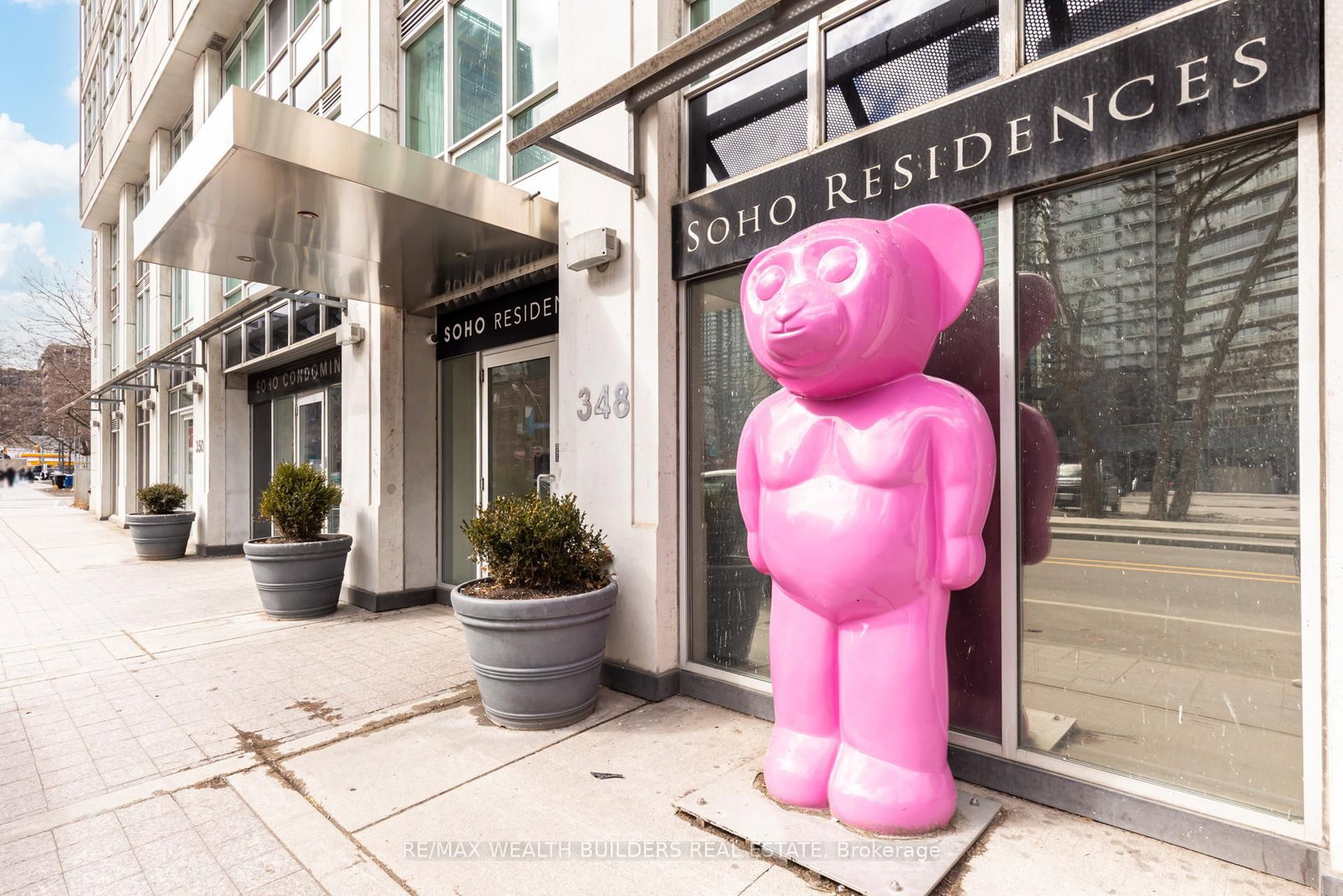 350 Wellington Street W, Unit G09 - Photo 25