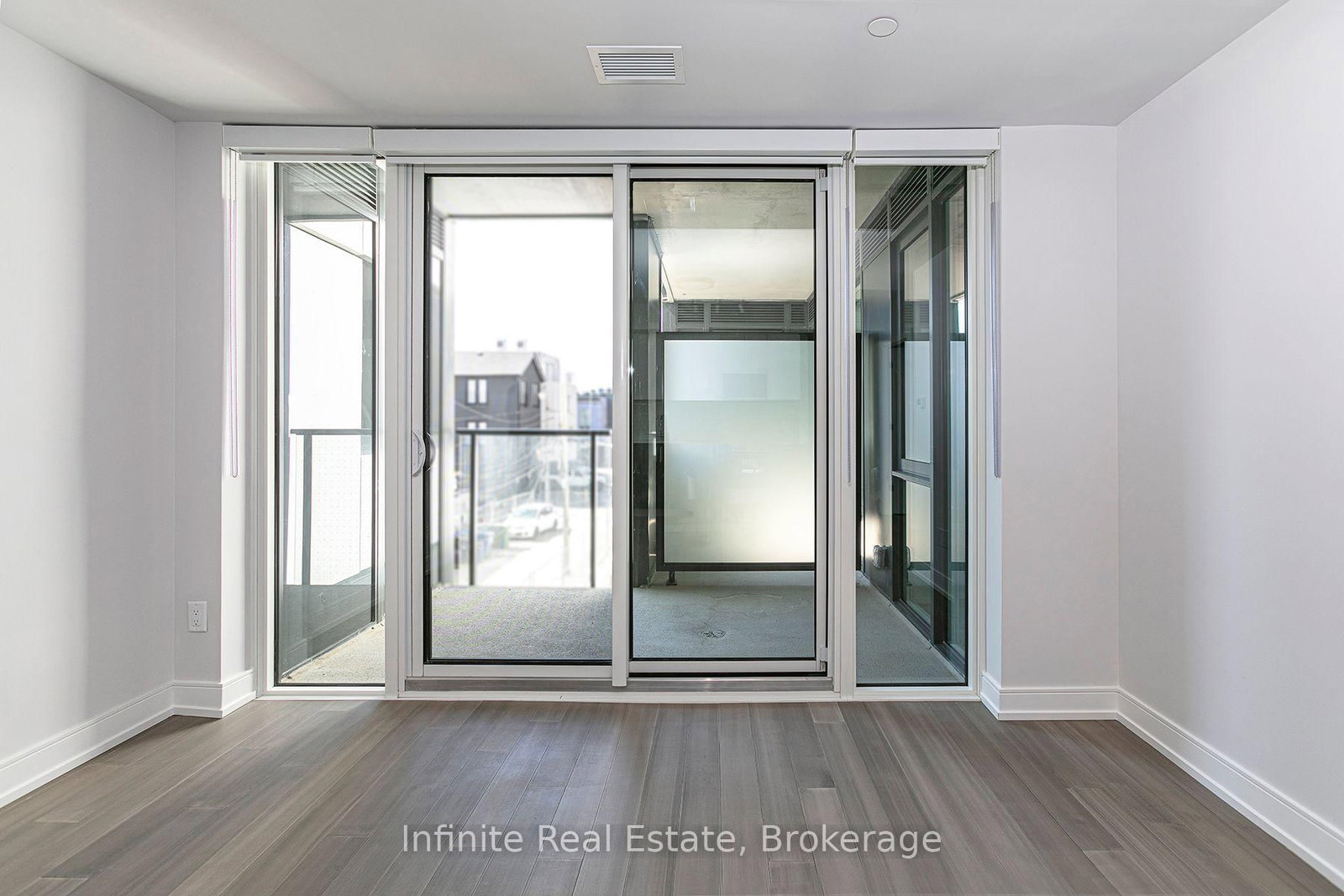 308-664 Spadina Avenue, Toronto, ON, photo 5