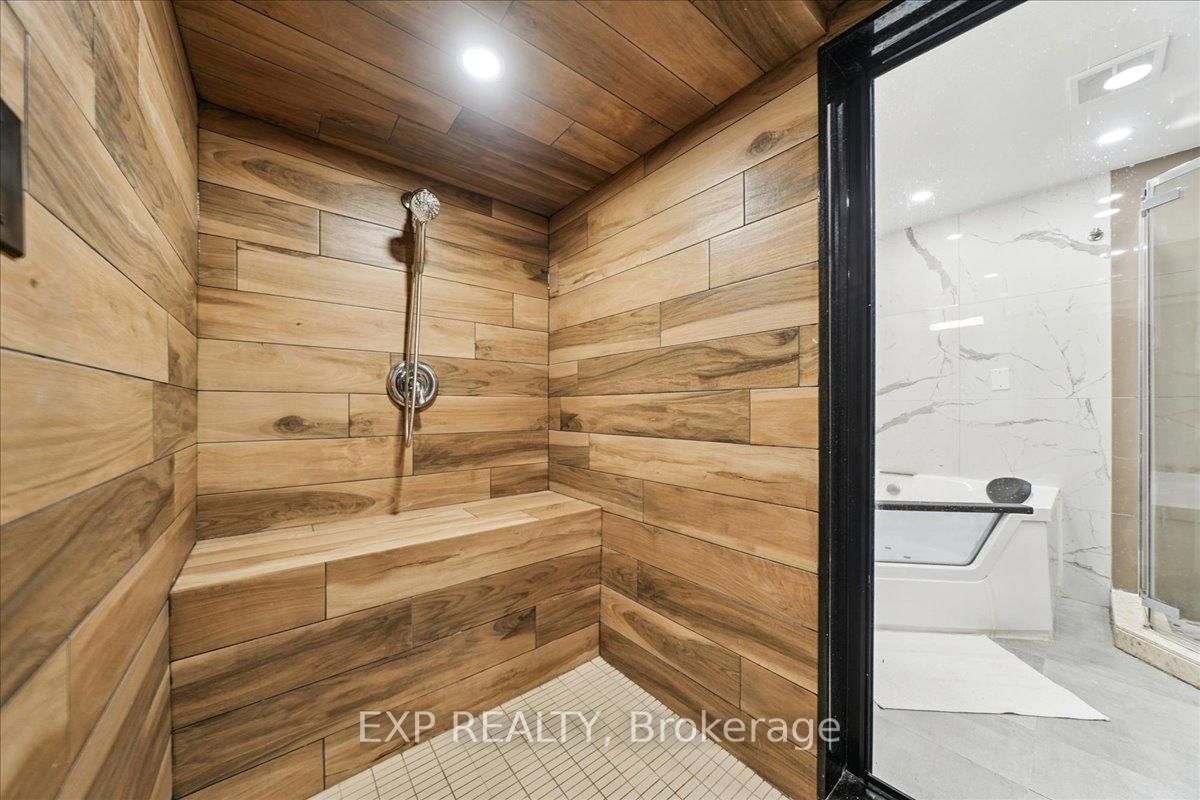 Townhouse for sale at 10 Laurie Shepway, Toronto, Ontario, M2J 1X6 - Don Valley Village - MLS: C12891924