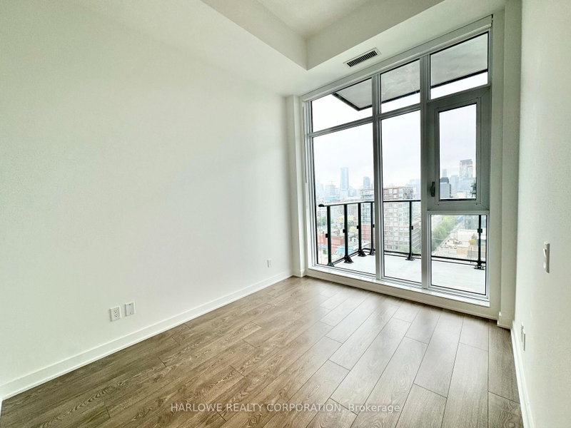 Room2