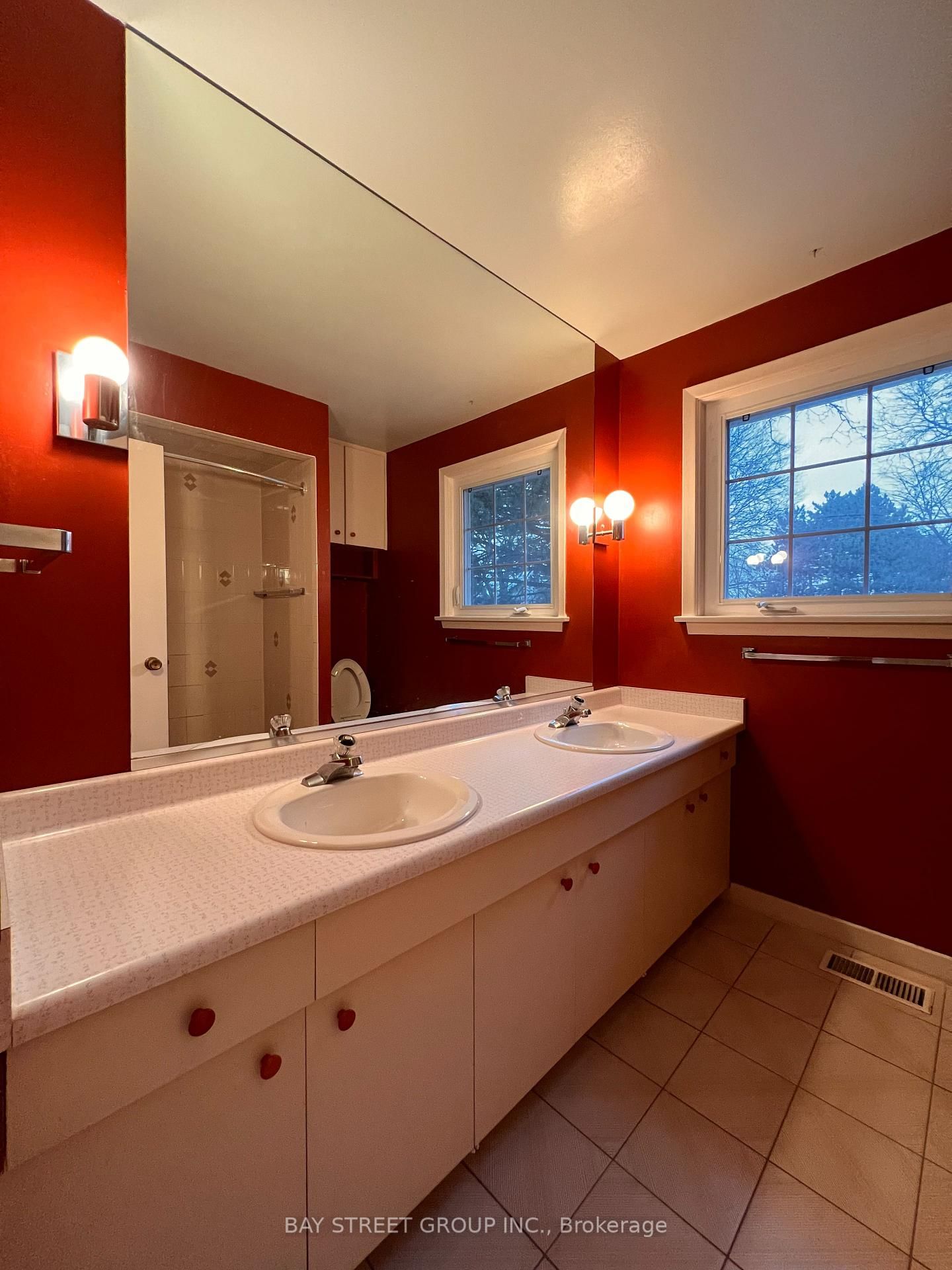 Detached House for lease at 93 Lord Seaton Road, Toronto, Ontario, M2P 1K7 - St. Andrew-Windfields - MLS: C12892442