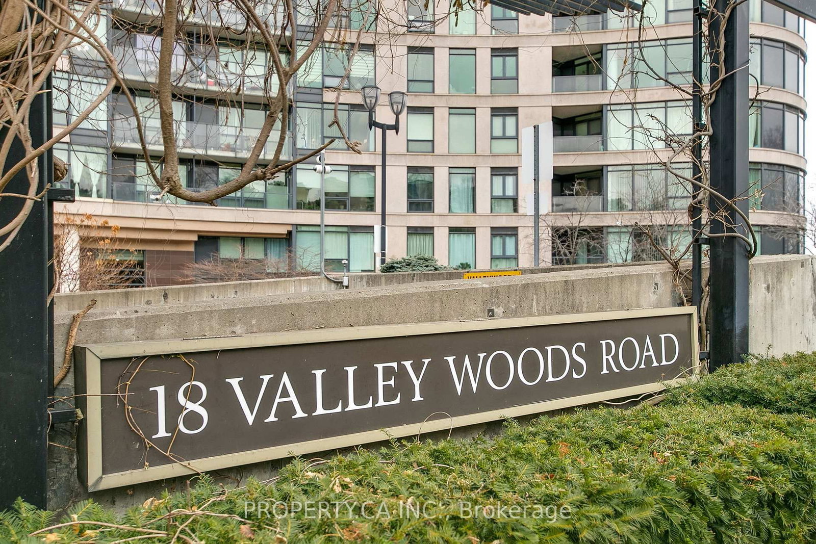 Condo for sale at 711-18 Valley Woods Road, Toronto, Ontario, M3A 0A1 - Parkwoods-Donalda - MLS: C12892444