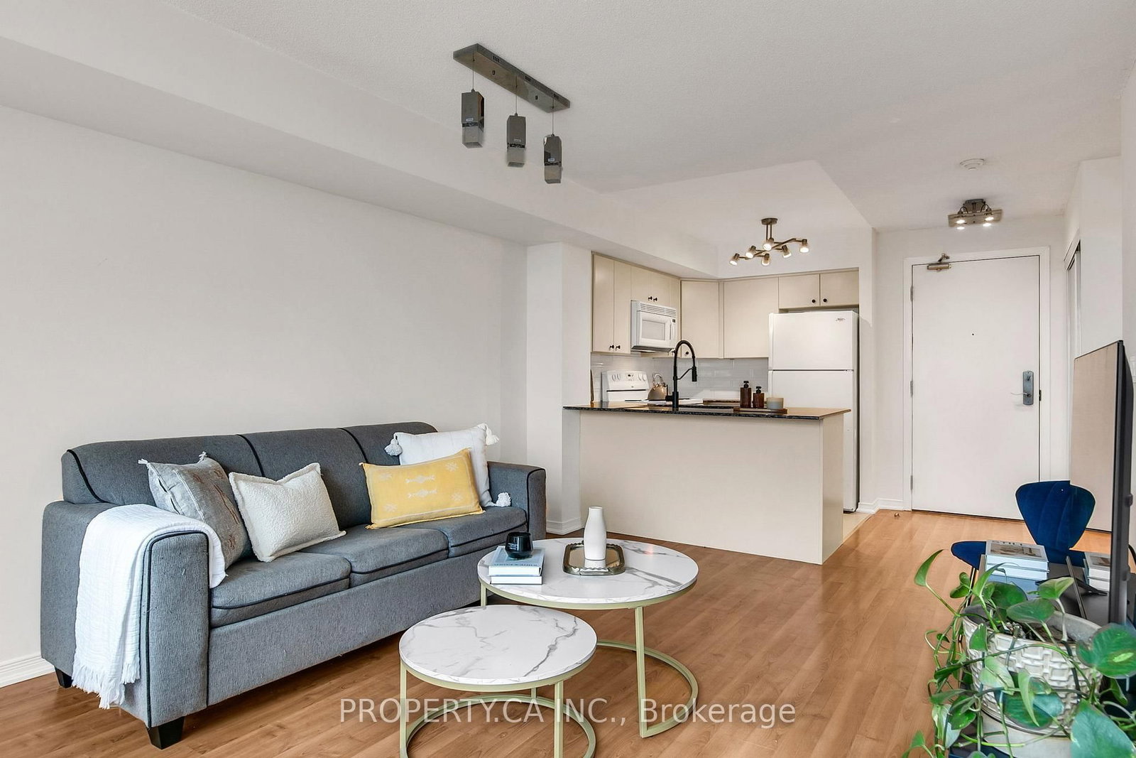 Condo for sale at 711-18 Valley Woods Road, Toronto, Ontario, M3A 0A1 - Parkwoods-Donalda - MLS: C12892444