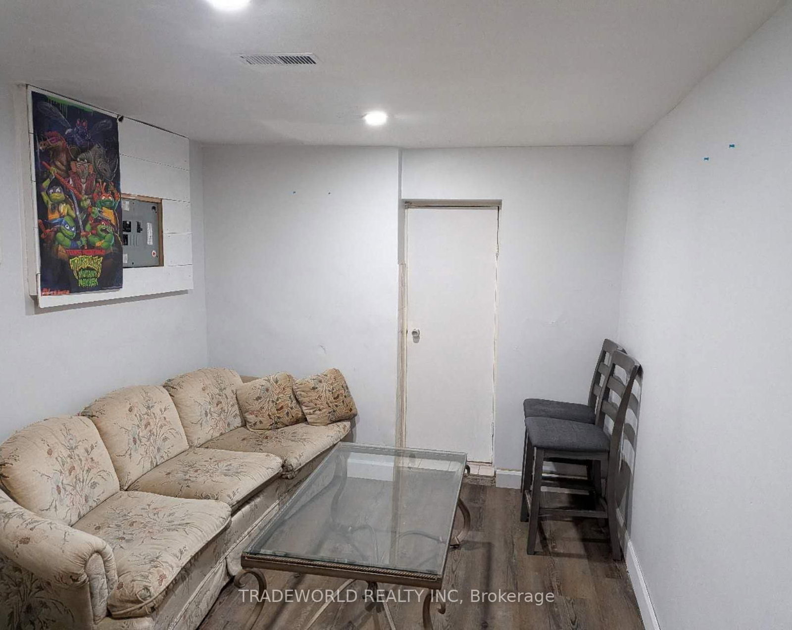 25 Linelle Street, Unit ( Basement ) - Photo 2