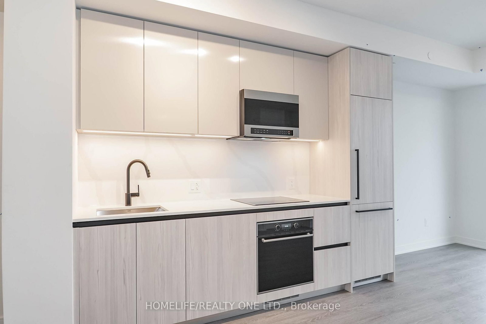 Condo for sale at 1207-425 Front Street, Toronto, Ontario, M5A 1G9 - Waterfront Communities C8 - MLS: C12893226