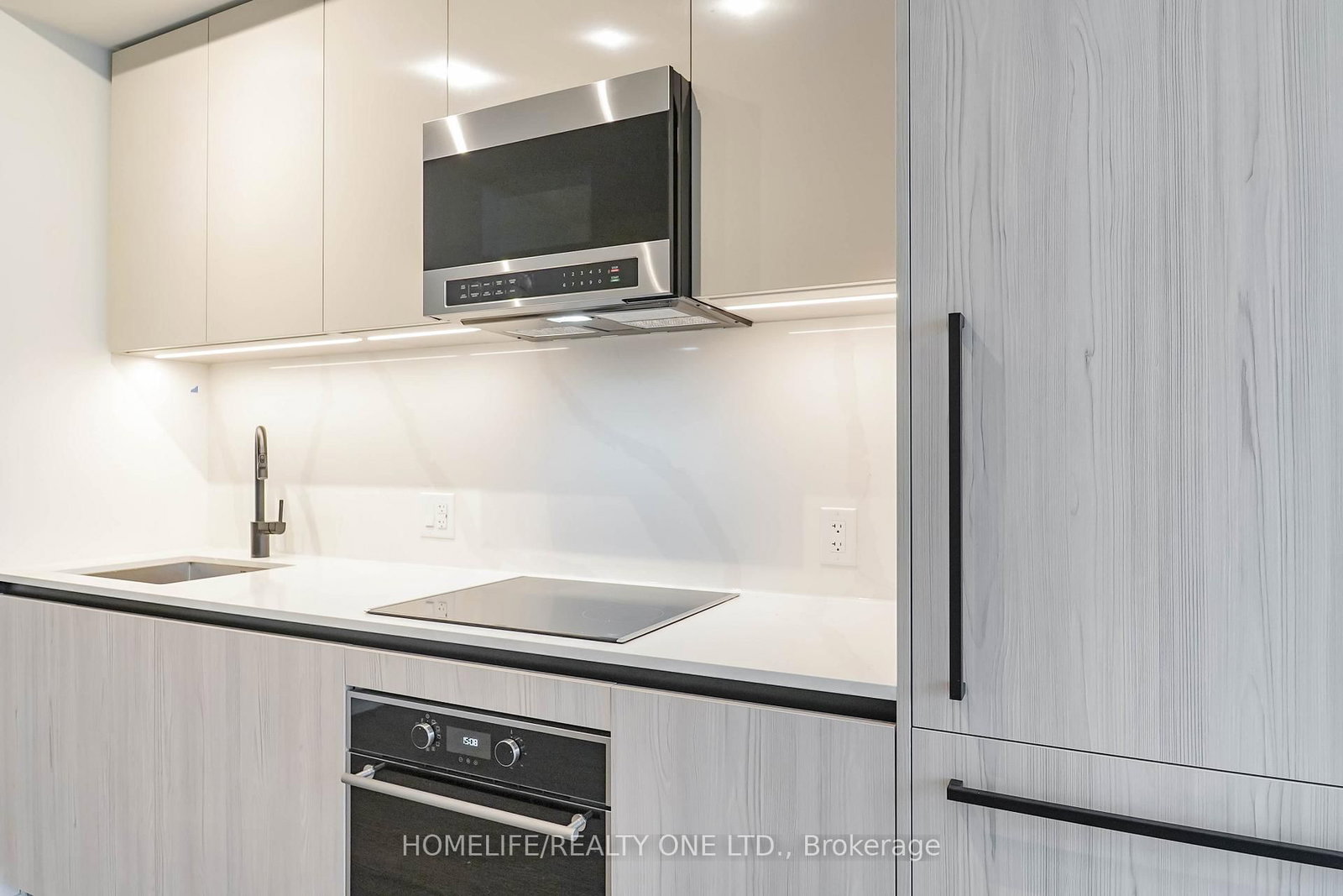 Condo for sale at 1207-425 Front Street, Toronto, Ontario, M5A 1G9 - Waterfront Communities C8 - MLS: C12893226