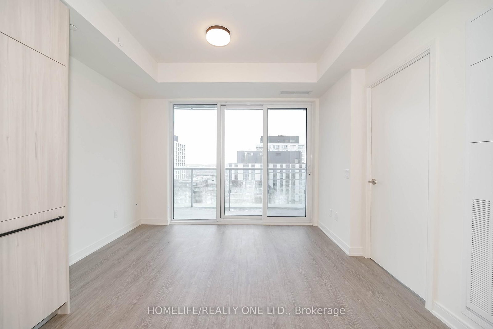 Condo for sale at 1207-425 Front Street, Toronto, Ontario, M5A 1G9 - Waterfront Communities C8 - MLS: C12893226