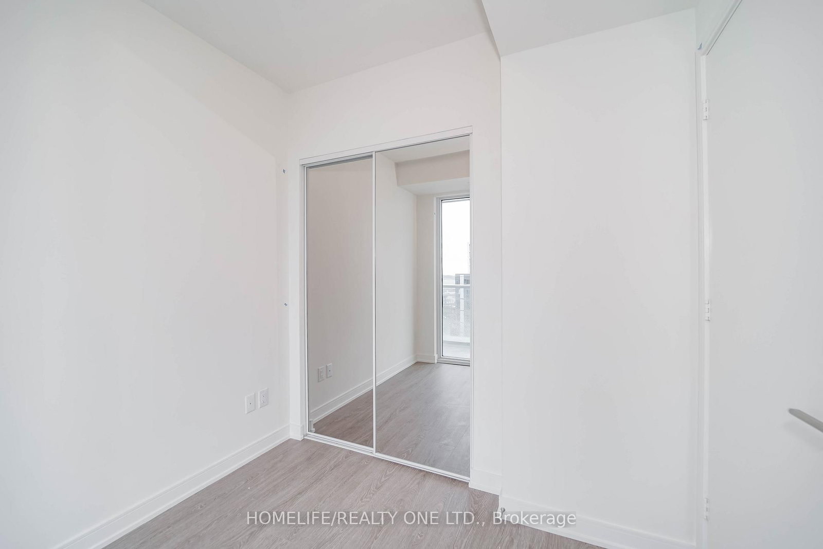 Condo for sale at 1207-425 Front Street, Toronto, Ontario, M5A 1G9 - Waterfront Communities C8 - MLS: C12893226