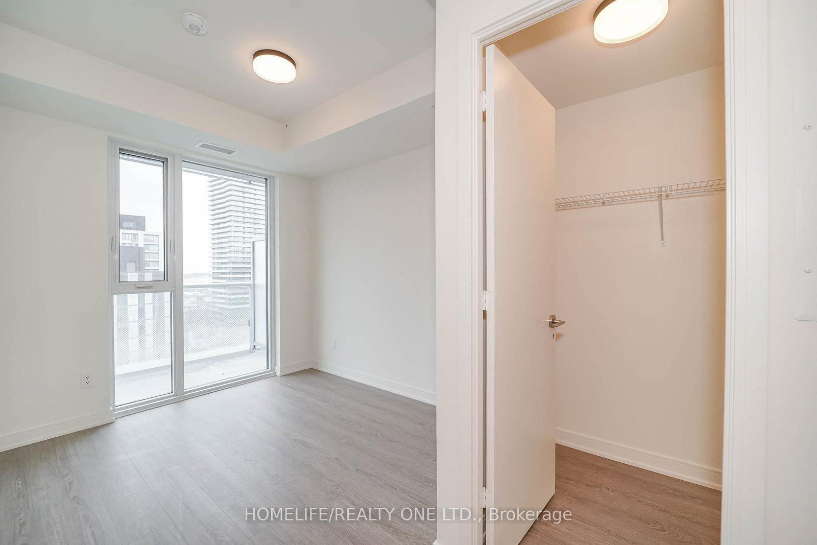 Condo for sale at 1207-425 Front Street, Toronto, Ontario, M5A 1G9 - Waterfront Communities C8 - MLS: C12893226