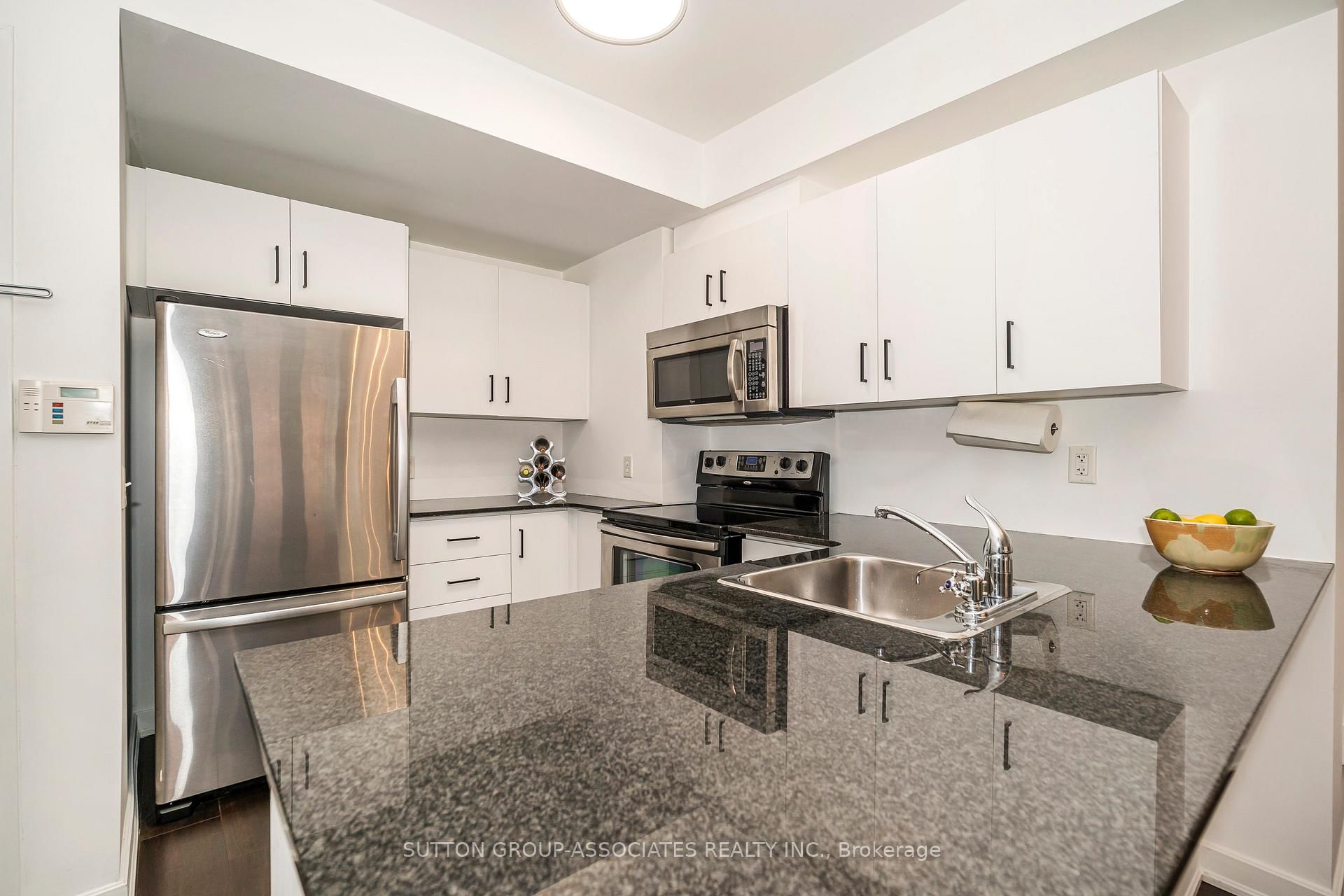 539 Jarvis Street, Unit PH7