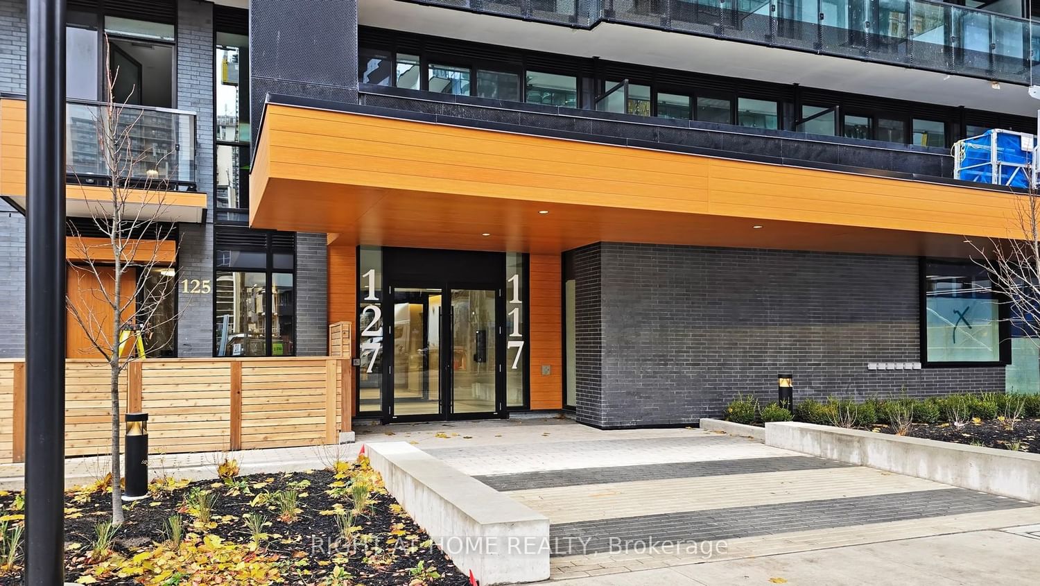 Condo for lease at 308-117 Broadway Avenue, Toronto, Ontario, M4P 1V3 - Mount Pleasant West - MLS: C12894308