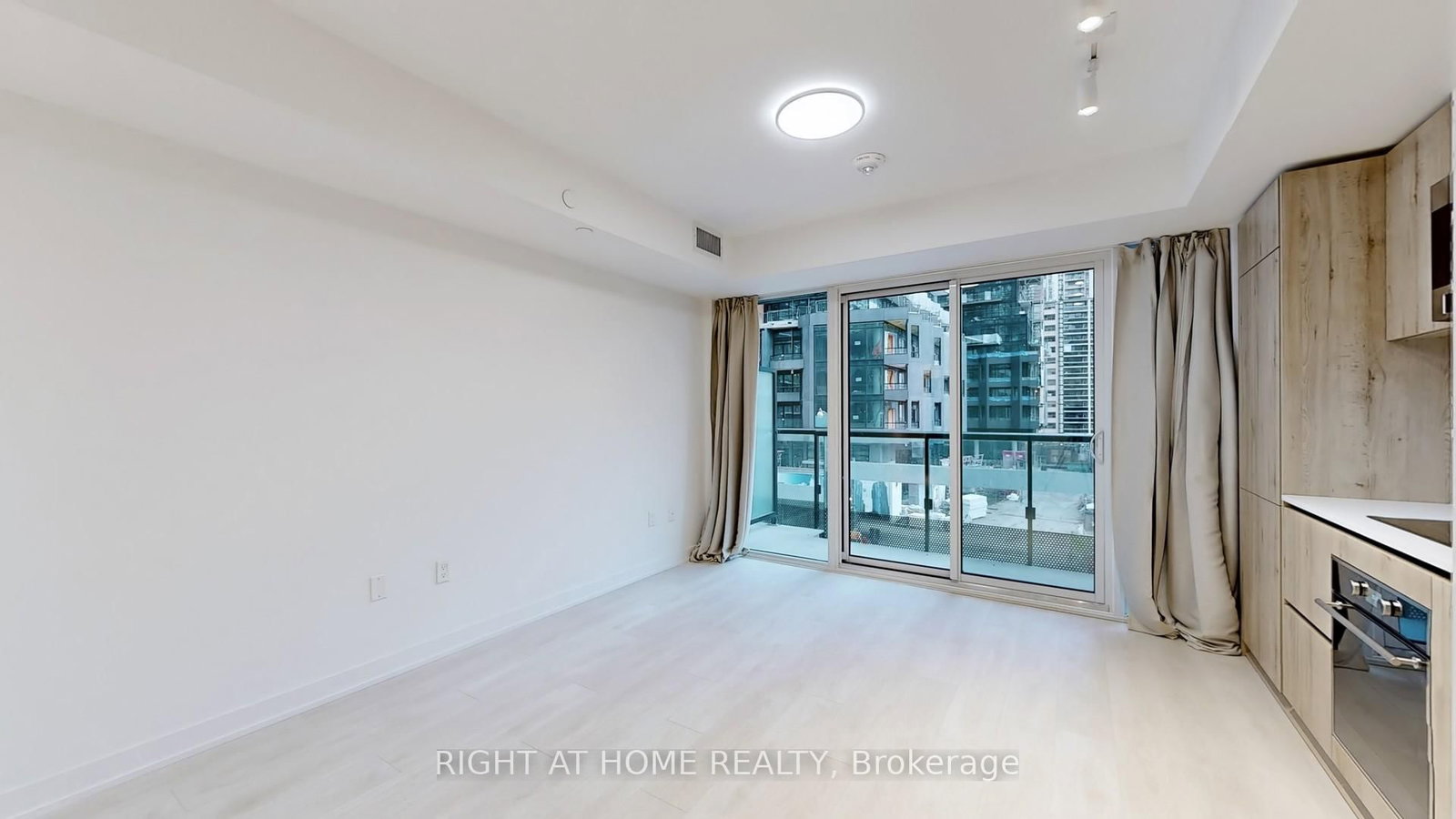 Condo for lease at 308-117 Broadway Avenue, Toronto, Ontario, M4P 1V3 - Mount Pleasant West - MLS: C12894308