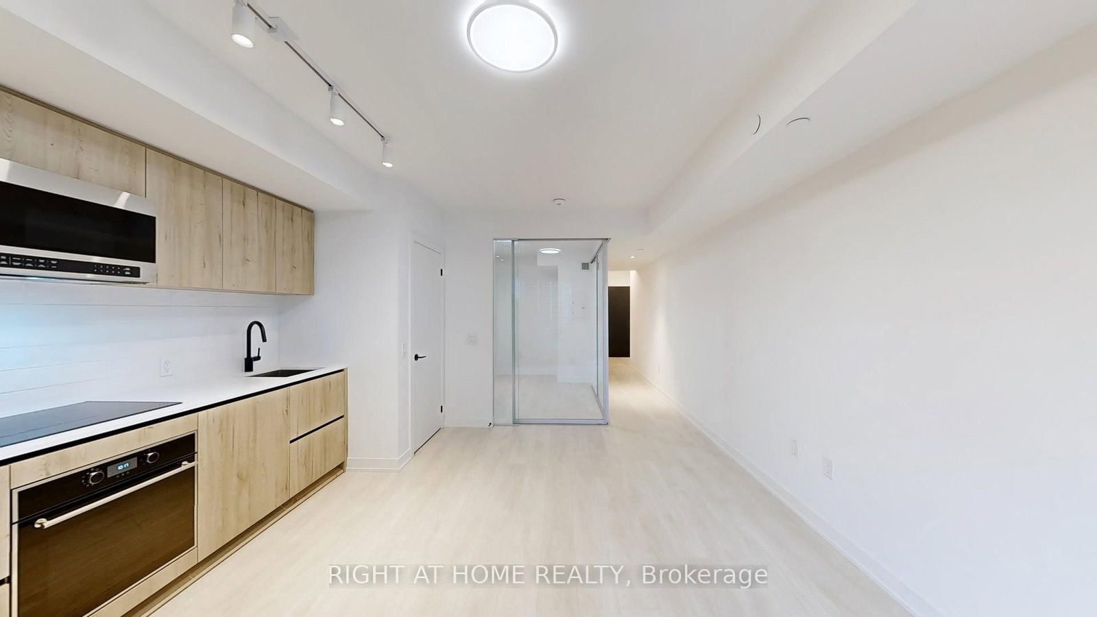 Condo for lease at 308-117 Broadway Avenue, Toronto, Ontario, M4P 1V3 - Mount Pleasant West - MLS: C12894308