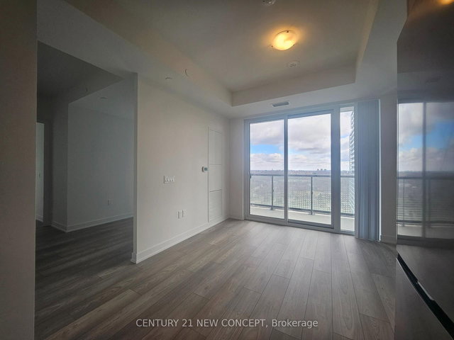 2211 - 5858 Yonge Street