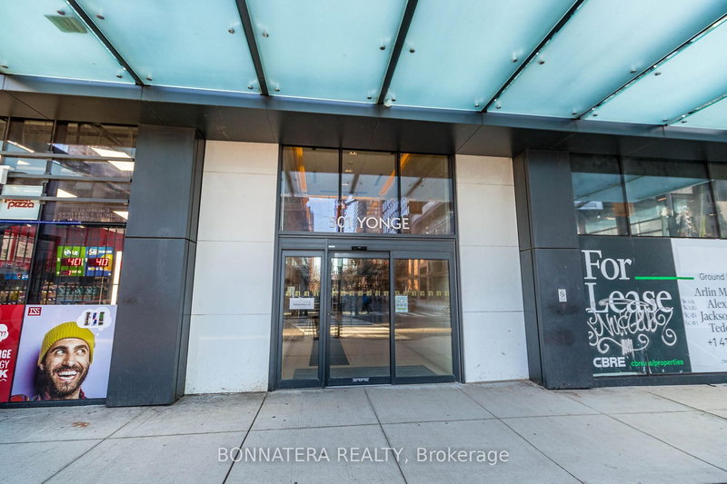 2313 - 501 Yonge St, Toronto, M4Y 0G8 | Image 2