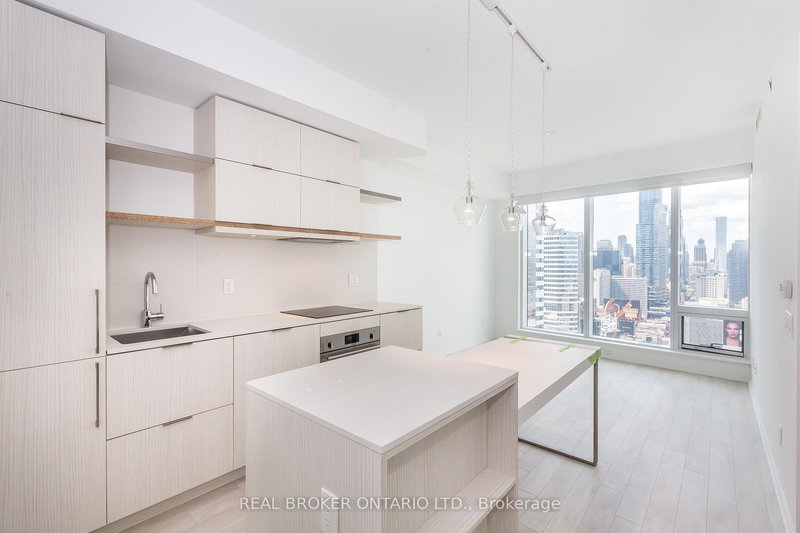 2801 - 197 Yonge St, Toronto, M5B 0C1 | Image 2