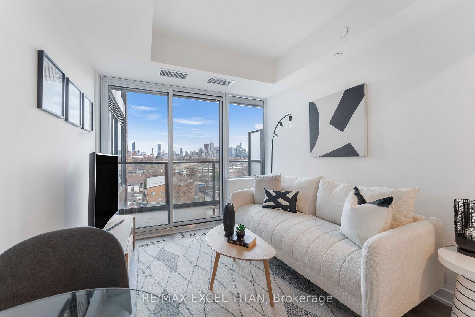 Condo for sale at 612-5 Lakeview Avenue, Toronto, Ontario, M6J 0H3 - Trinity-Bellwoods - MLS: C12895632