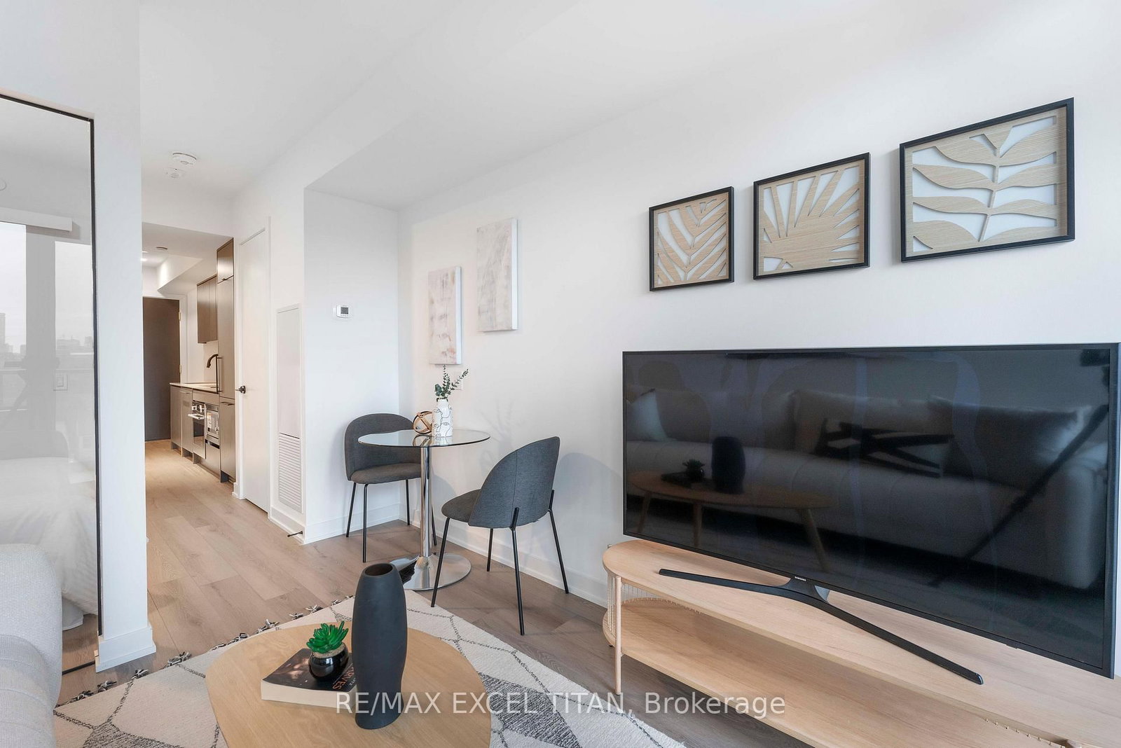 Condo for sale at 612-5 Lakeview Avenue, Toronto, Ontario, M6J 0H3 - Trinity-Bellwoods - MLS: C12895632