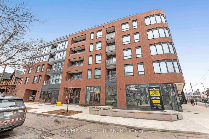 612 - 5 Lakeview Ave, Toronto, M6J 0H3 | Image 3