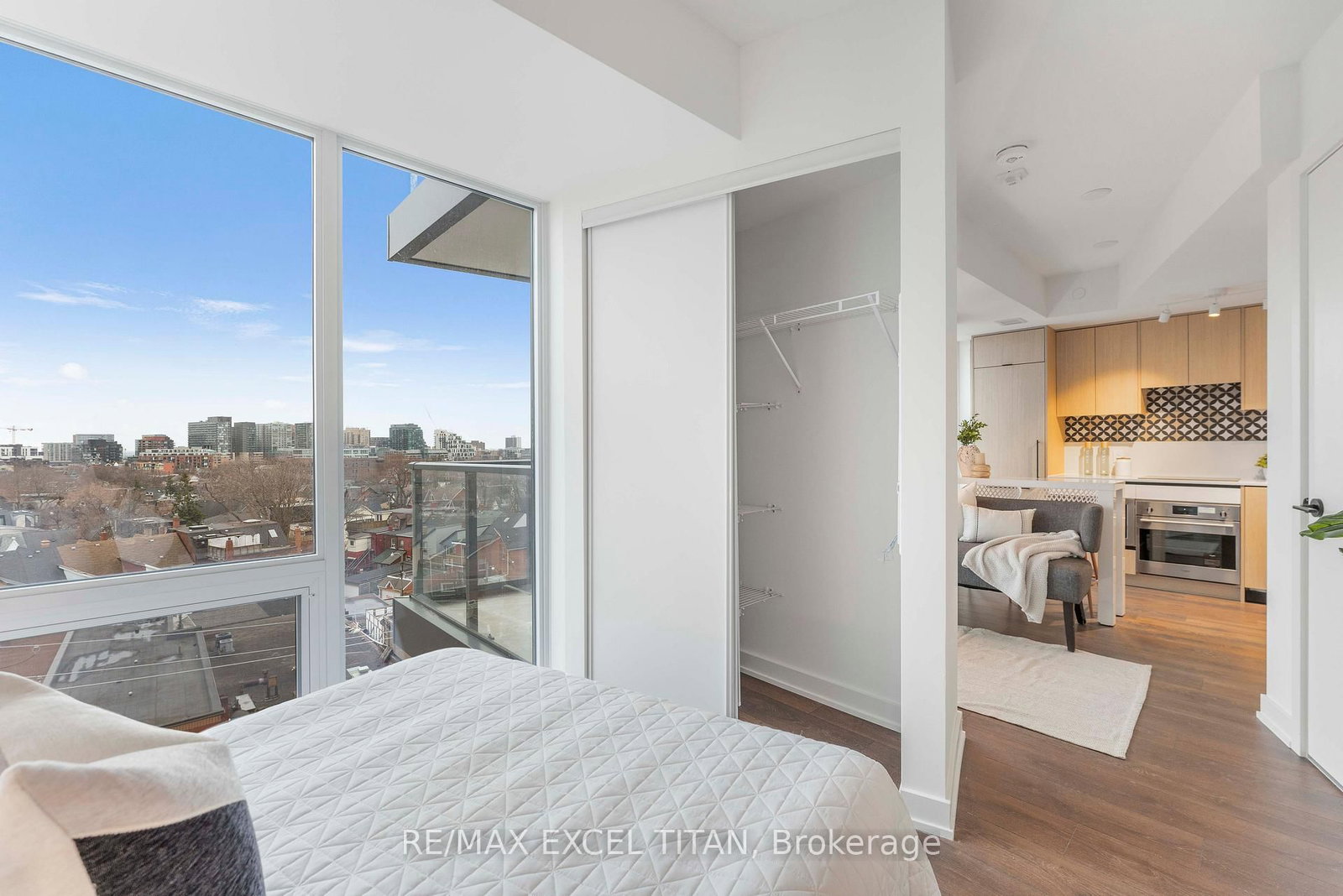 Condo for sale at 703-5 Lakeview Avenue, Toronto, Ontario, M6J 0H3 - Trinity-Bellwoods - MLS: C12895656