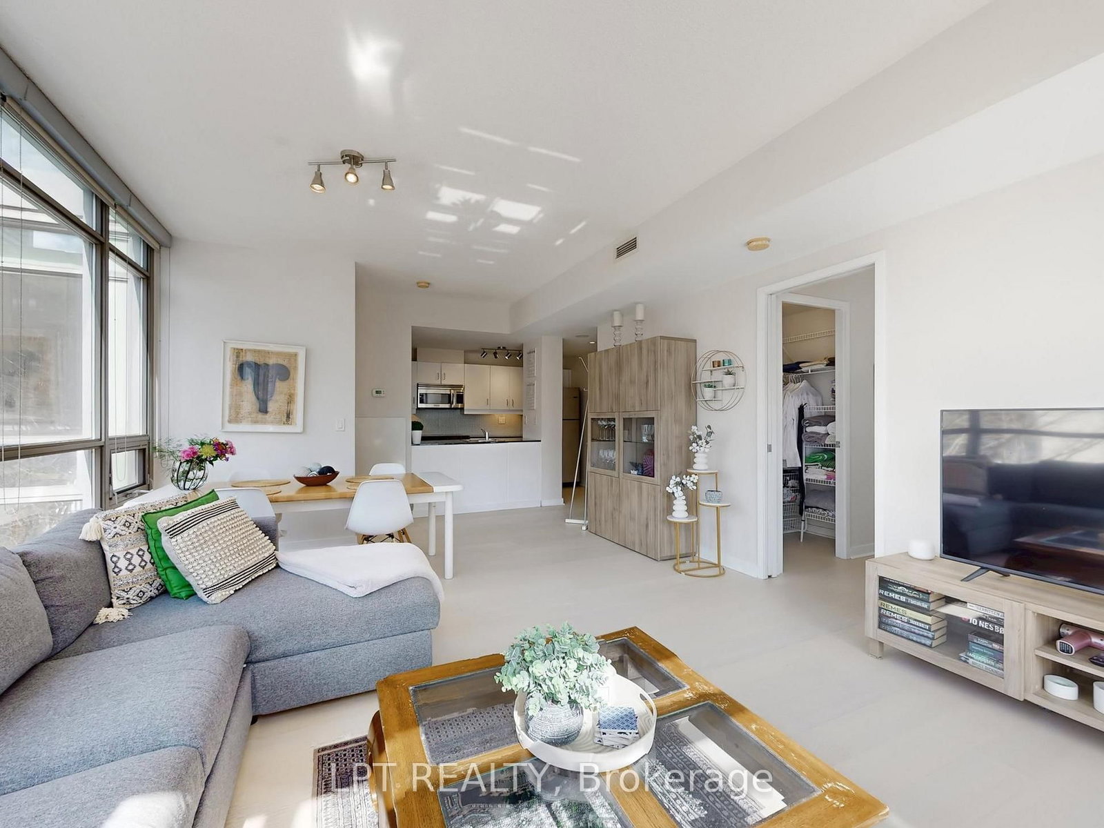 Condo for sale at 403-281 Mutual Street, Toronto, Ontario, M4Y 3C4 - Church-Yonge Corridor - MLS: C12895852