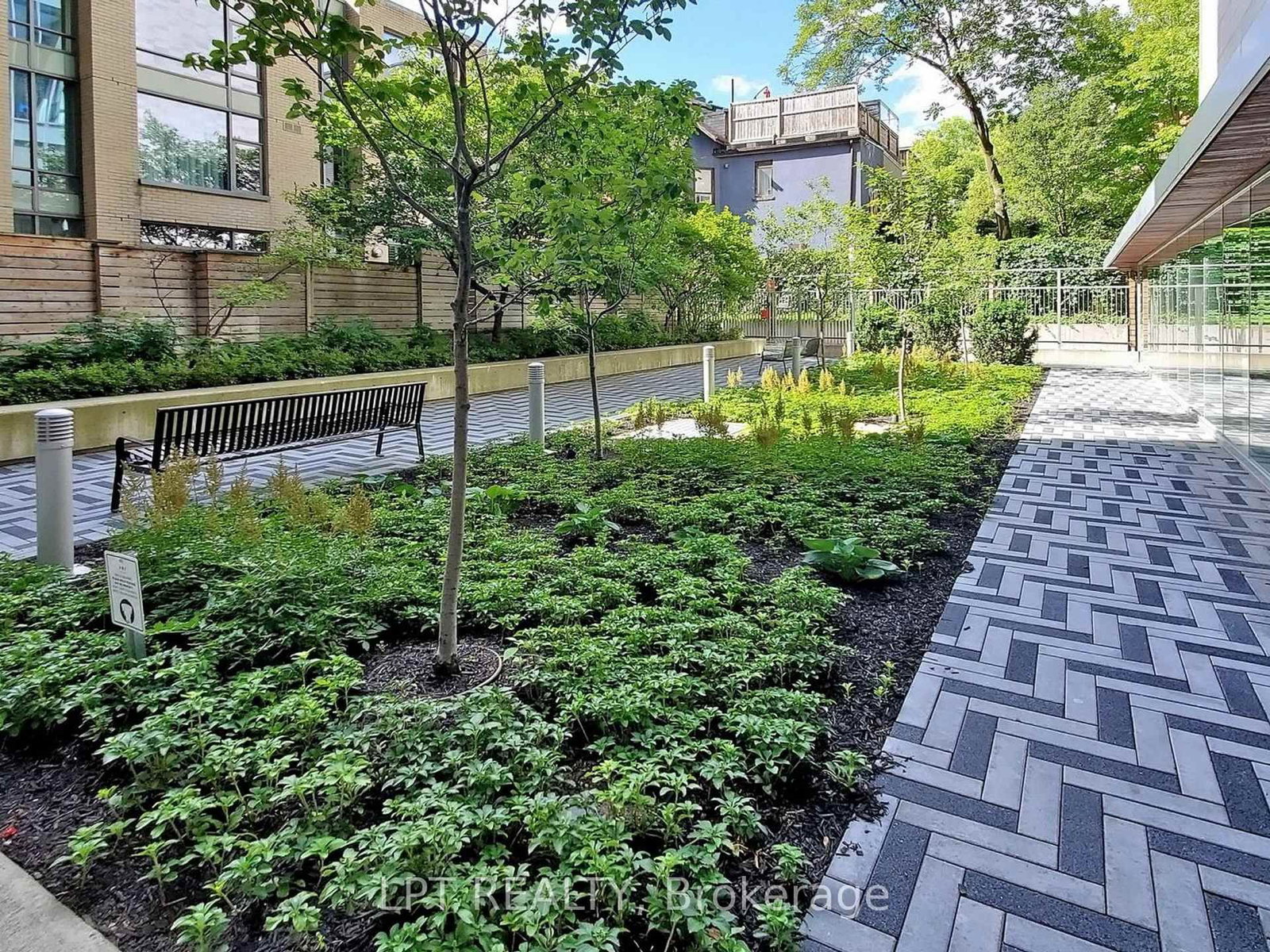 Condo for sale at 403-281 Mutual Street, Toronto, Ontario, M4Y 3C4 - Church-Yonge Corridor - MLS: C12895852