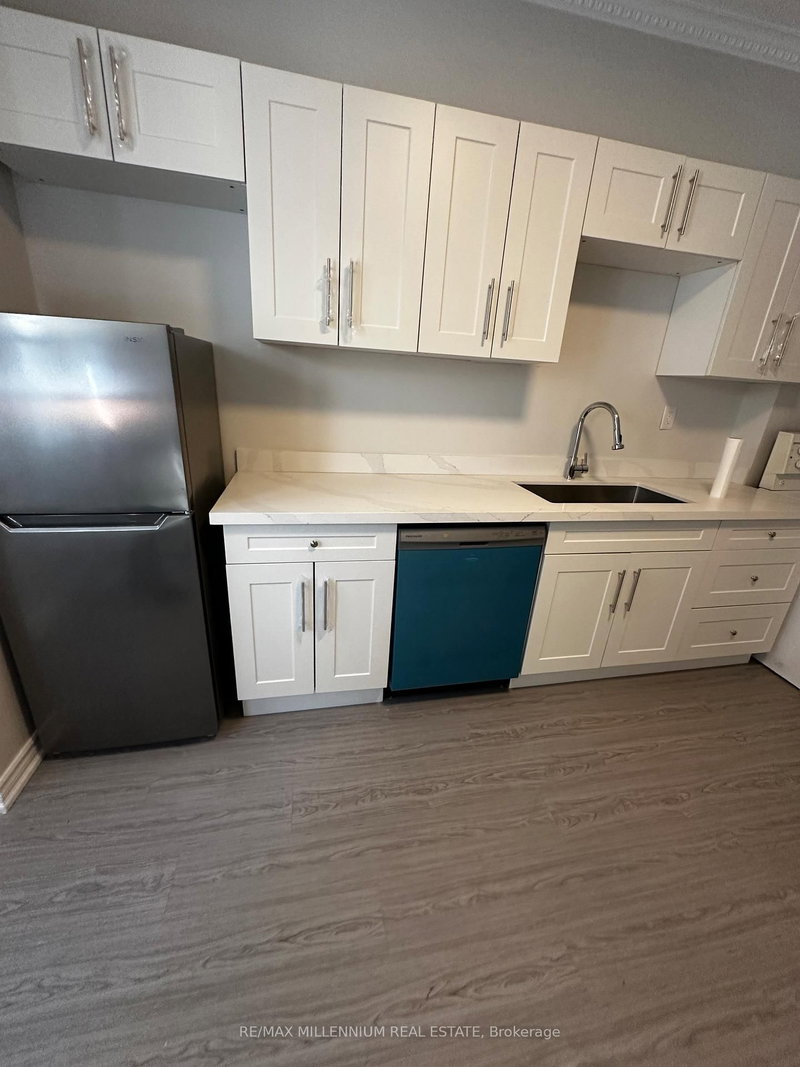 APT 2 - 25 Howard St, Toronto, M4X 1J6 | Image 2