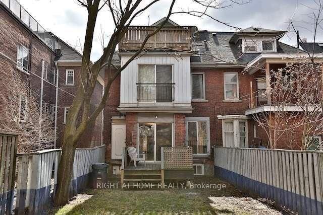 34 Macpherson Avenue • Toronto, ON photo 18