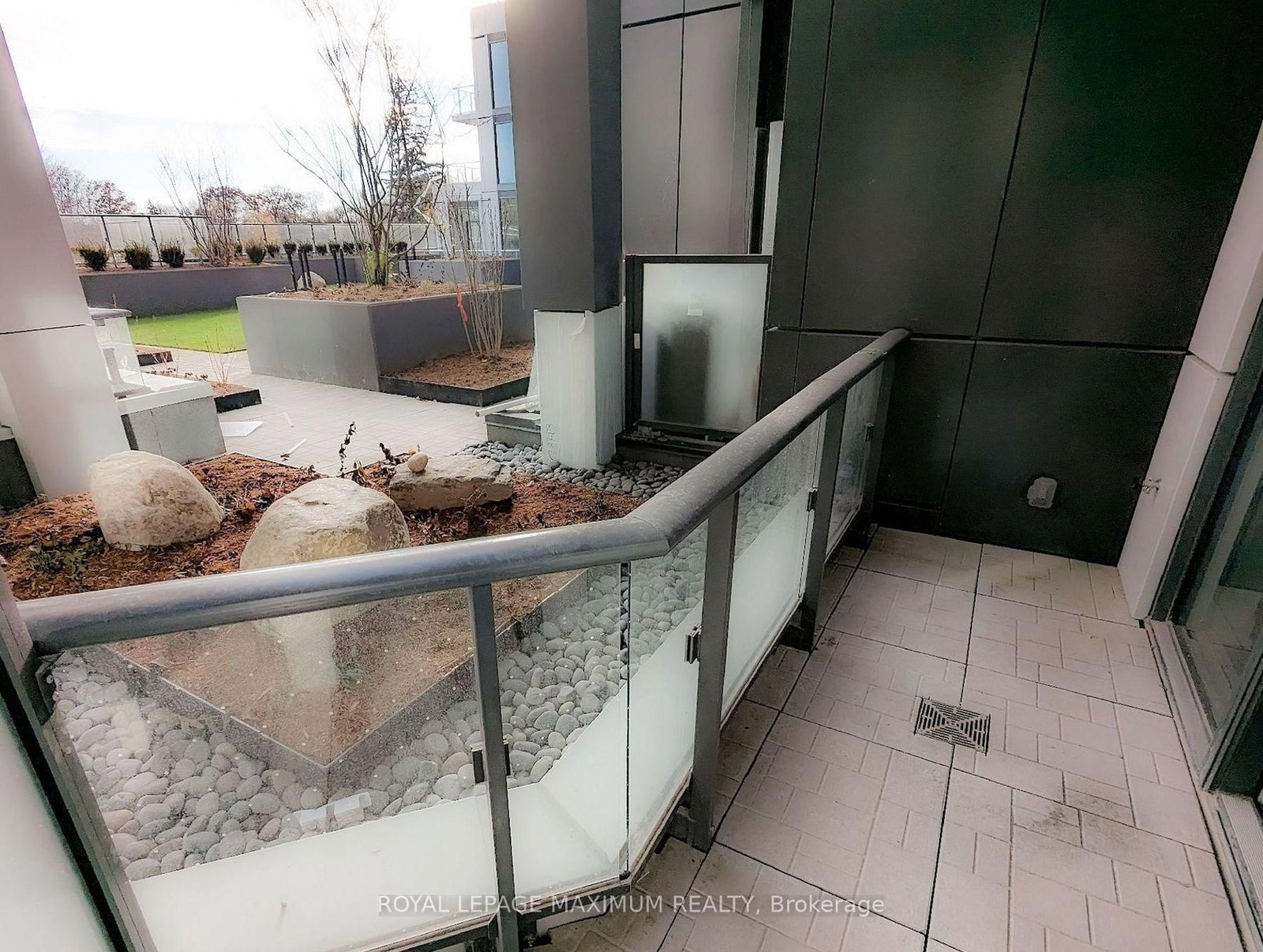 Condo for sale at 201-2020 Bathurst Street, Toronto, Ontario, M5P 0A6 - Humewood-Cedarvale - MLS: C12897366