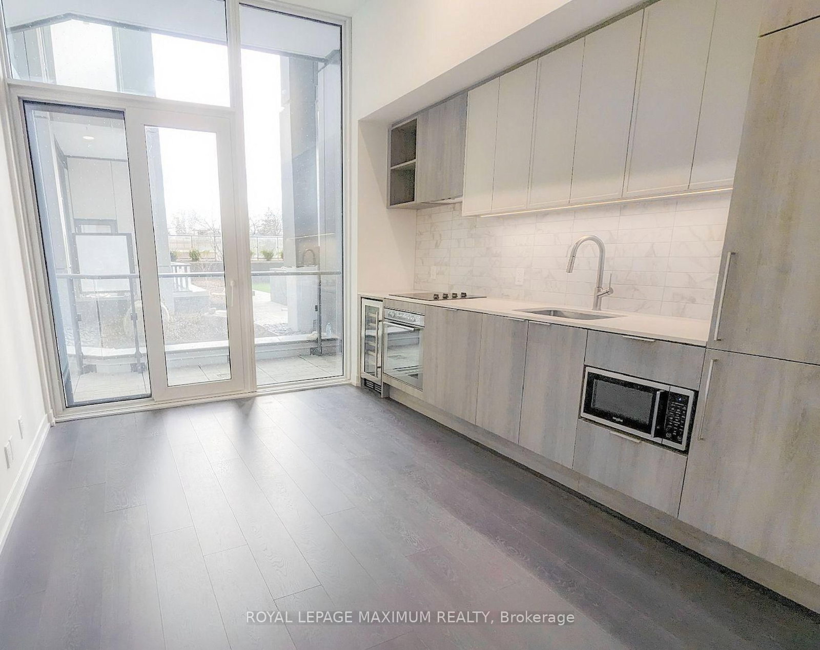 Condo for sale at 201-2020 Bathurst Street, Toronto, Ontario, M5P 0A6 - Humewood-Cedarvale - MLS: C12897366