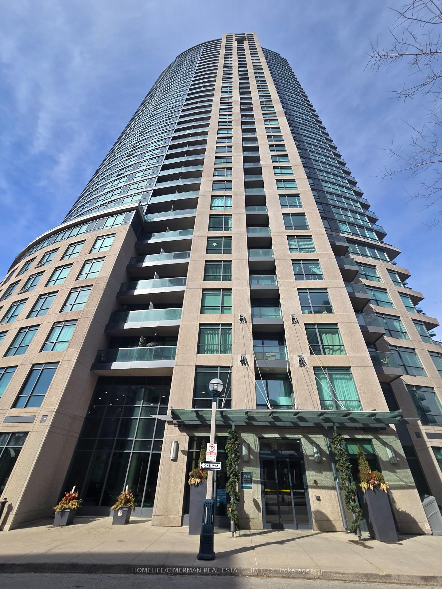 Condo for sale at 711-219 Fort York Boulevard, Toronto, Ontario, M5V 1B1 - Niagara - MLS: C12897786