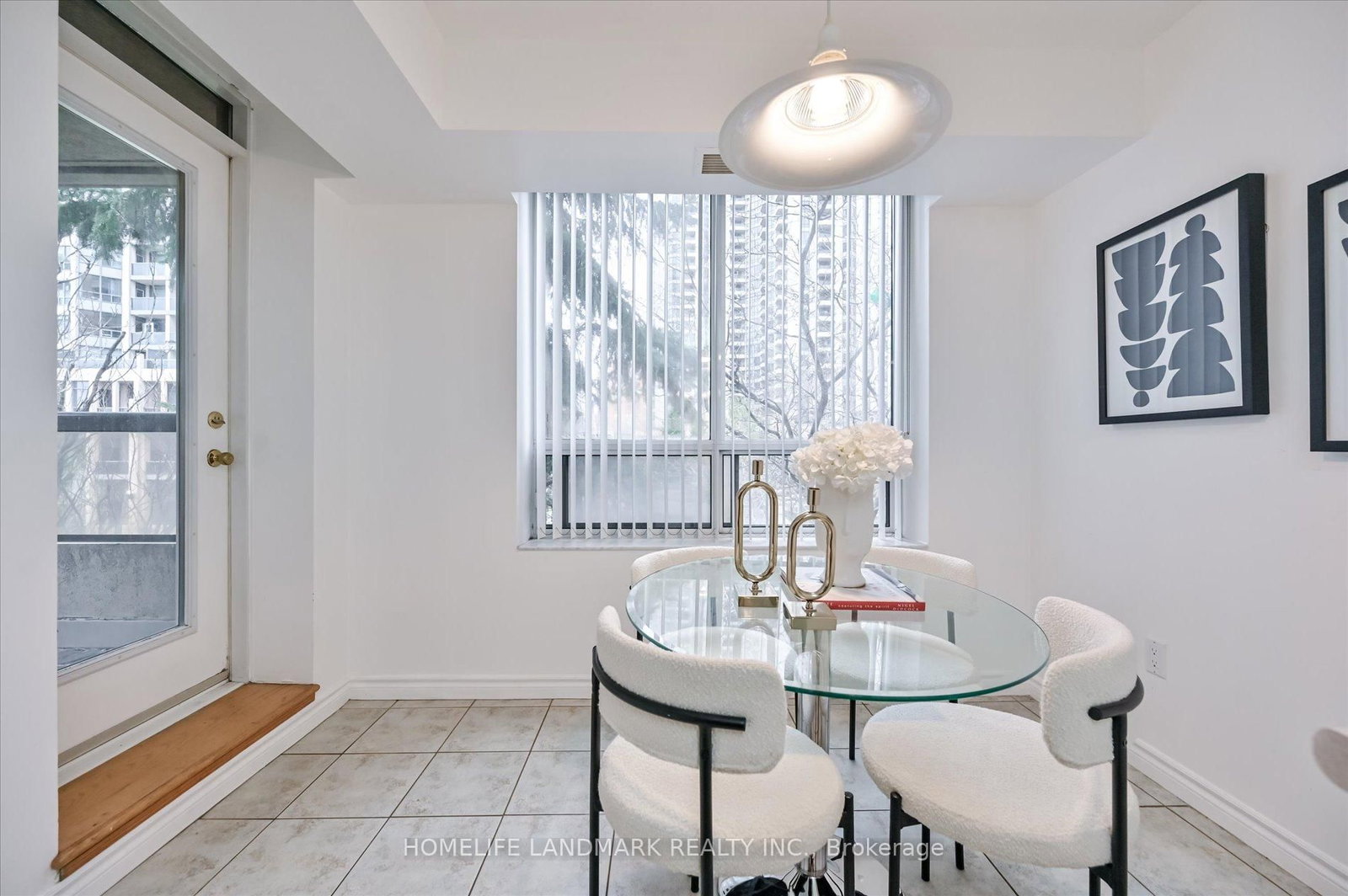 18 Sommerset Way, Unit 206 - Photo 15