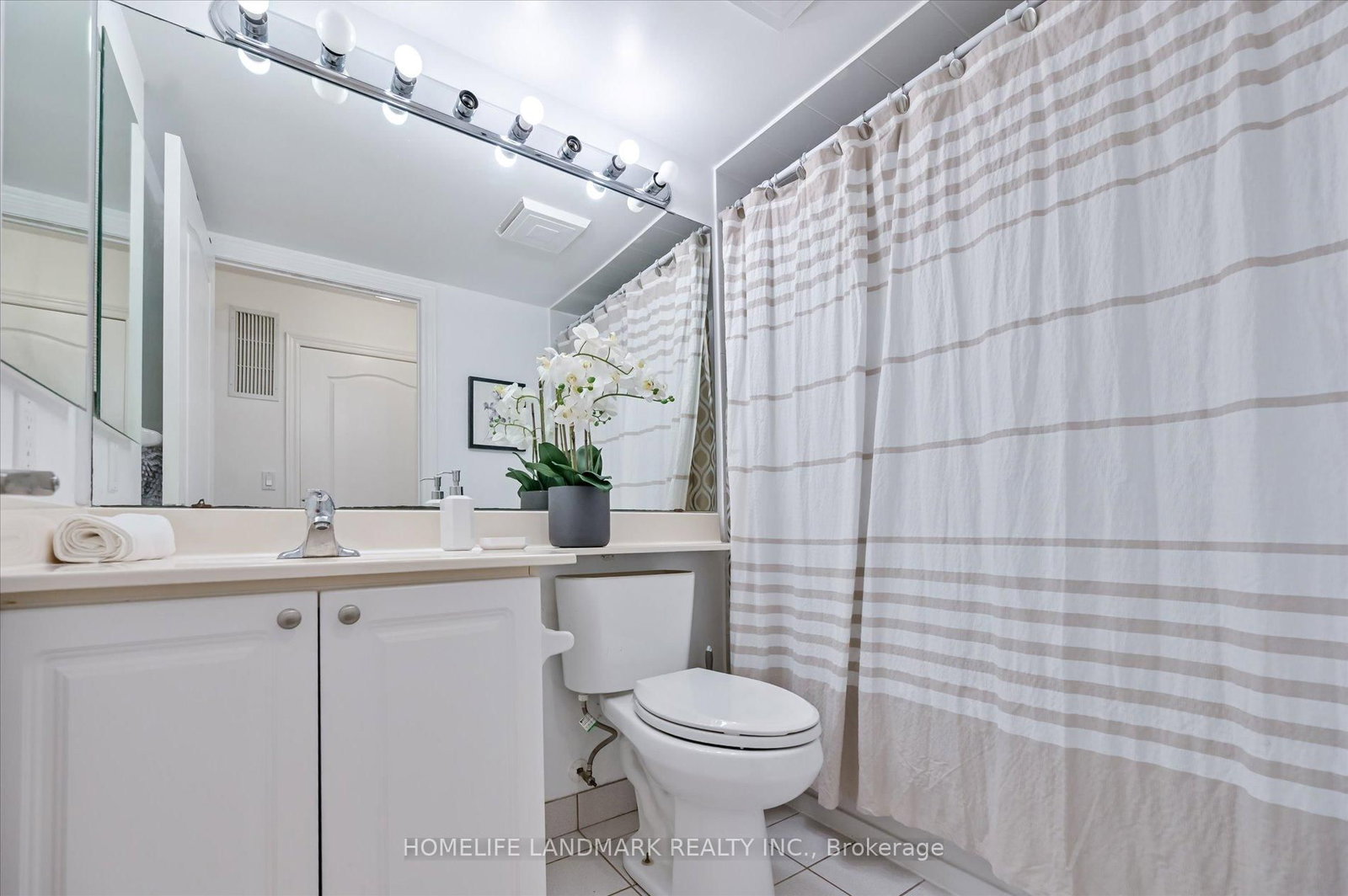 18 Sommerset Way, Unit 206 - Photo 18