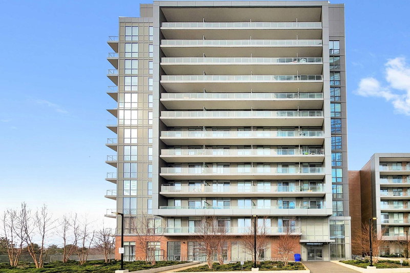 home for lease on 108-36 Forest Manor Road