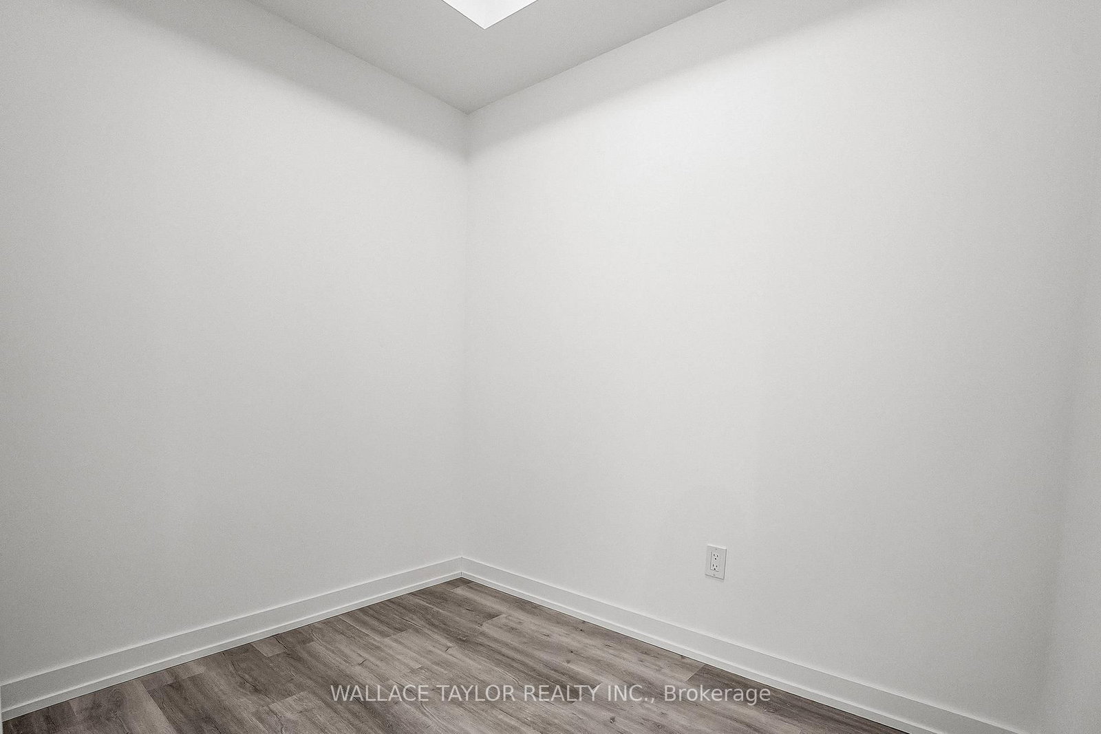 28 Eastern Avenue, Unit 823 - Photo 10